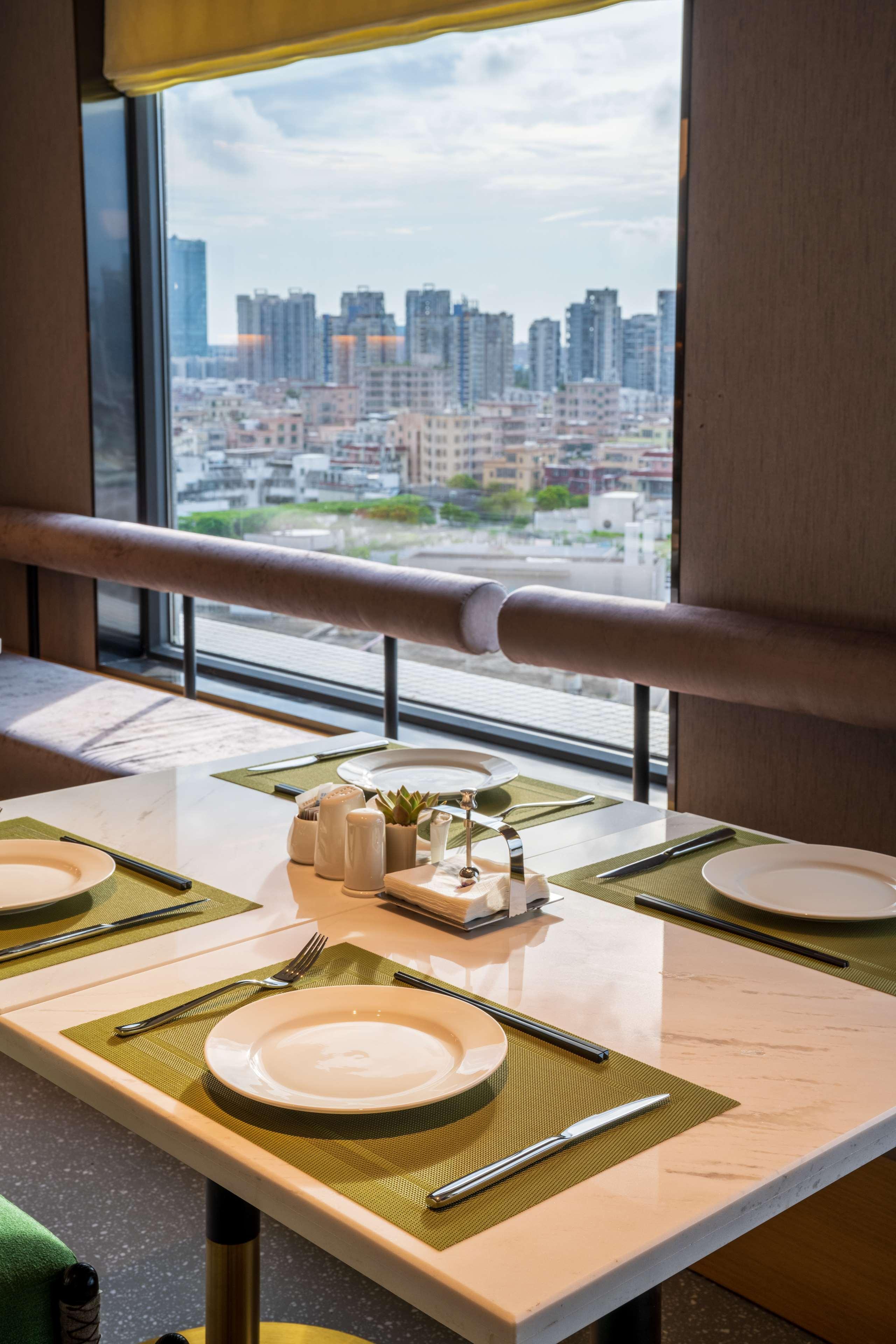Hilton Garden Inn Shenzhen Nanshan Avenue Екстериор снимка