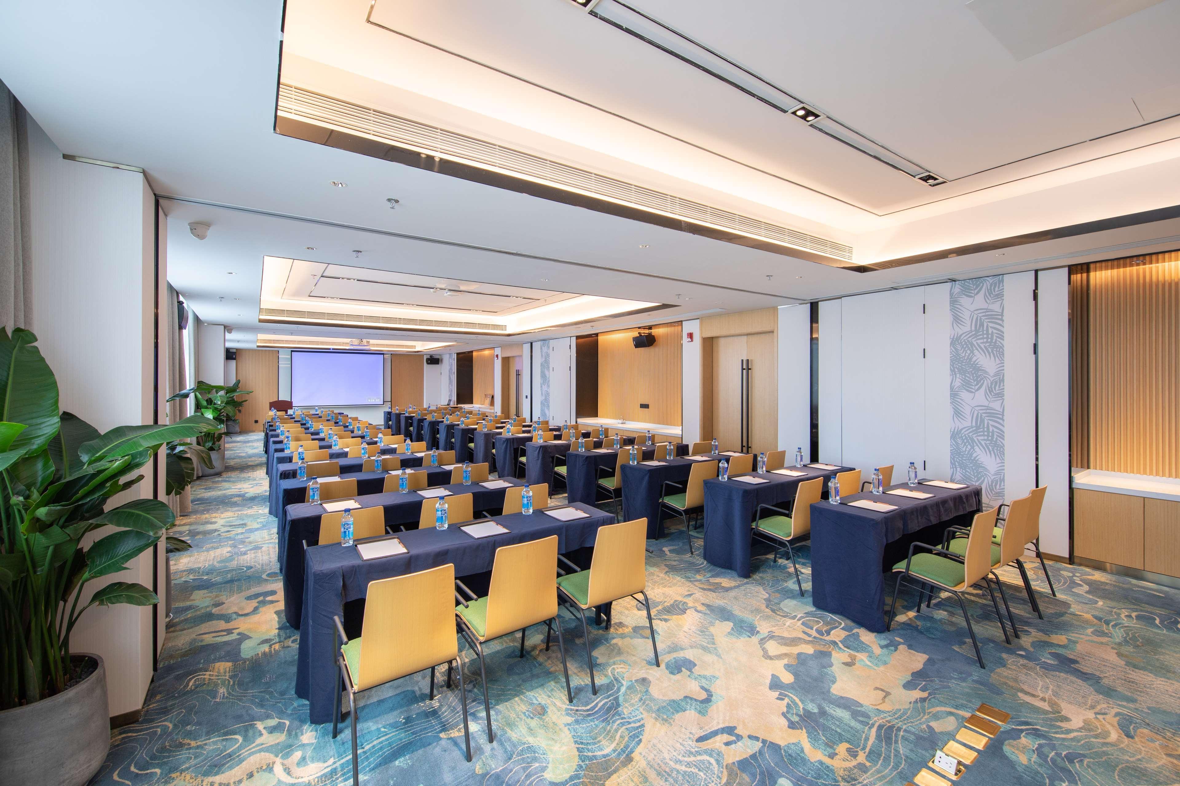 Hilton Garden Inn Shenzhen Nanshan Avenue Екстериор снимка