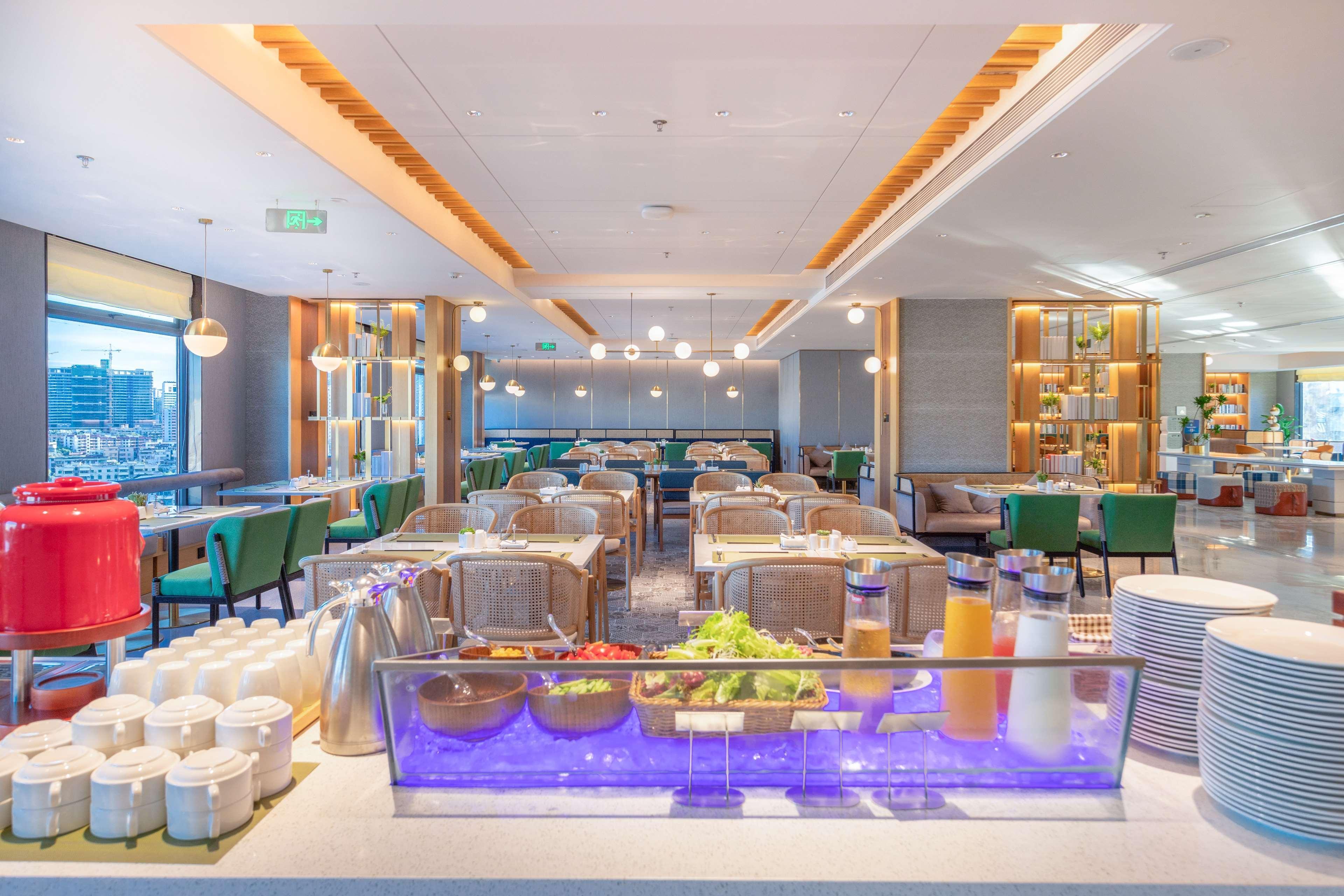 Hilton Garden Inn Shenzhen Nanshan Avenue Екстериор снимка