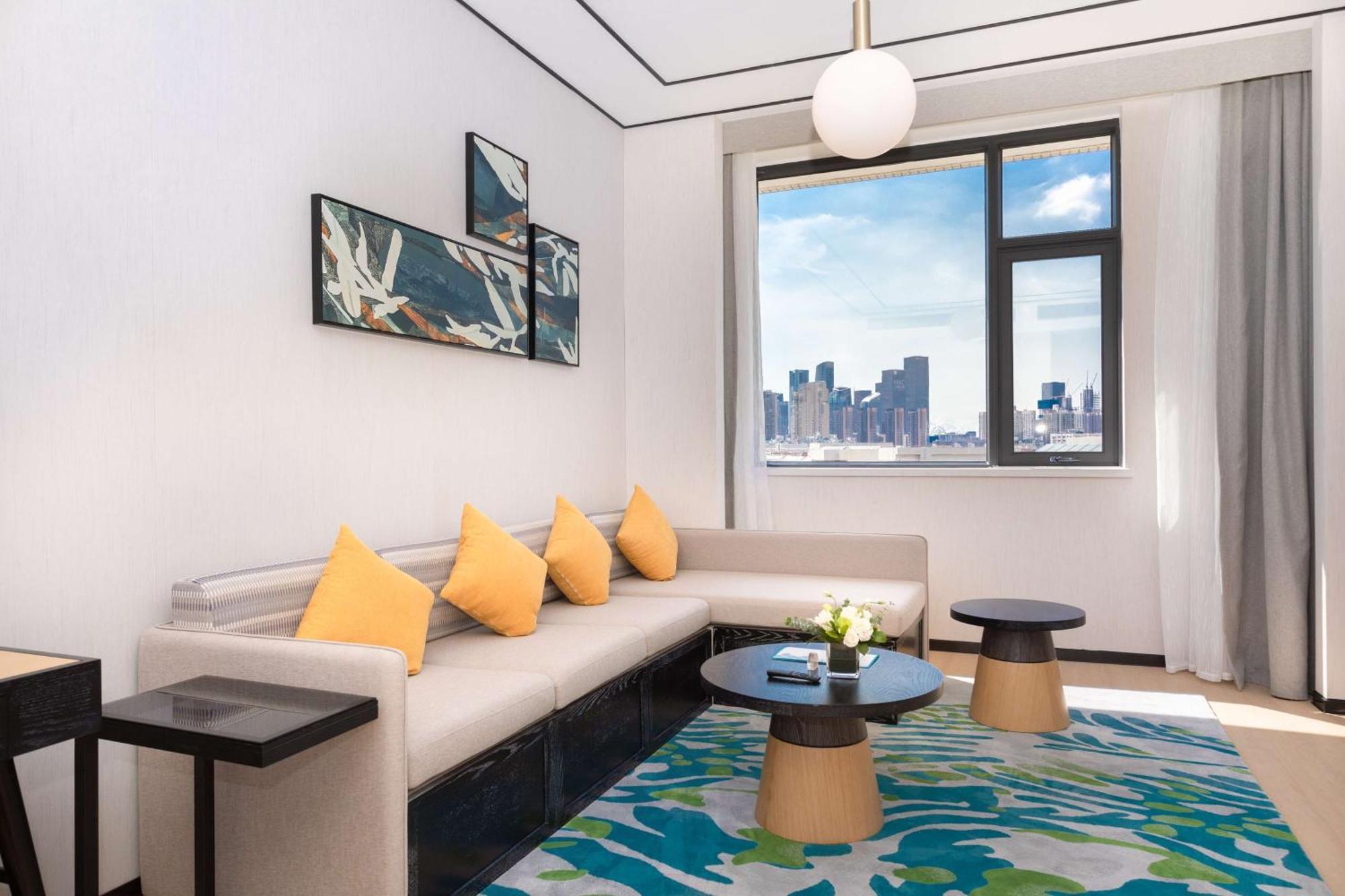 Hilton Garden Inn Shenzhen Nanshan Avenue Екстериор снимка
